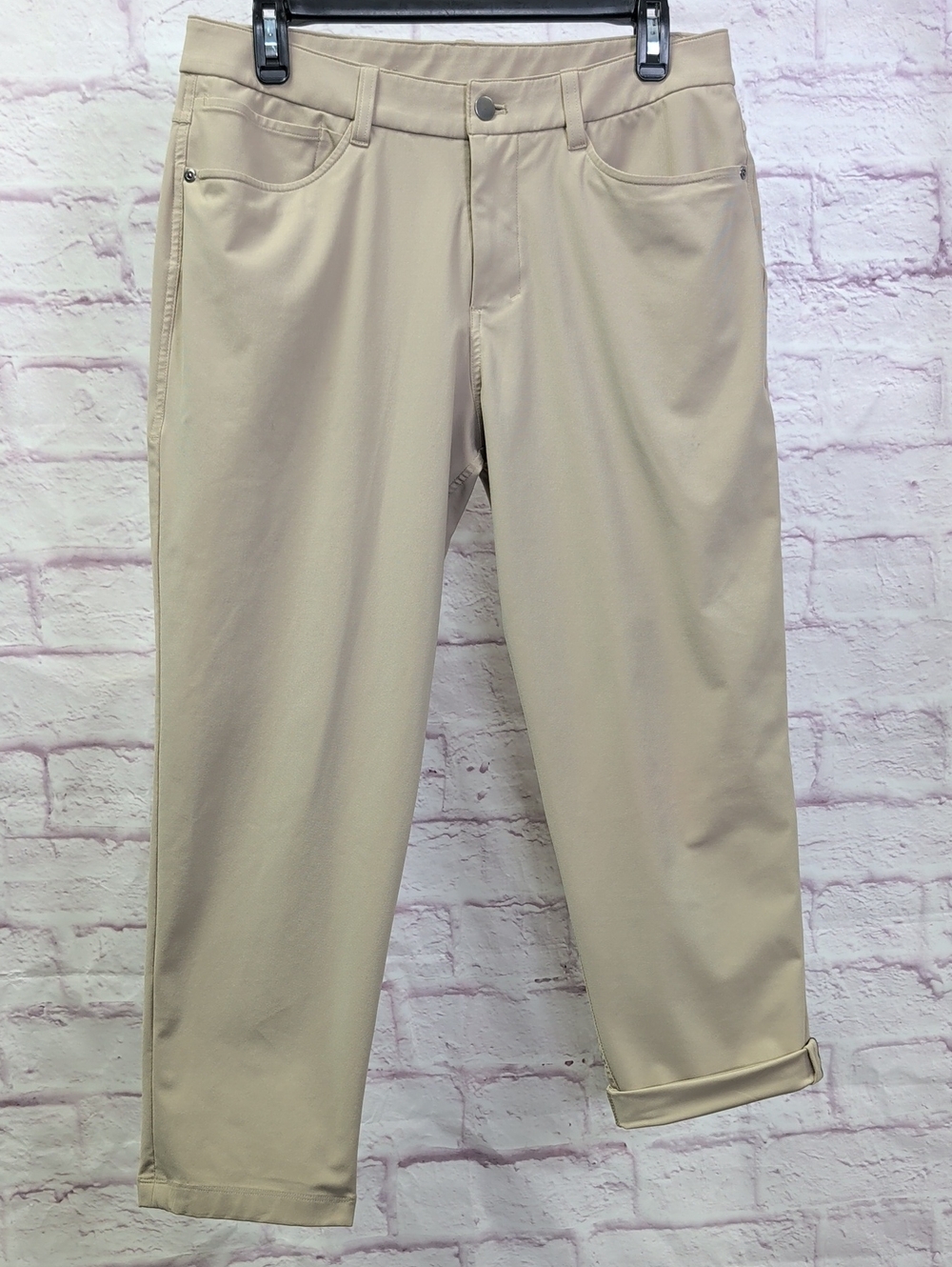 Lululemon Men's Beige Cropped Hybrid Style ABC Pants - Size 31